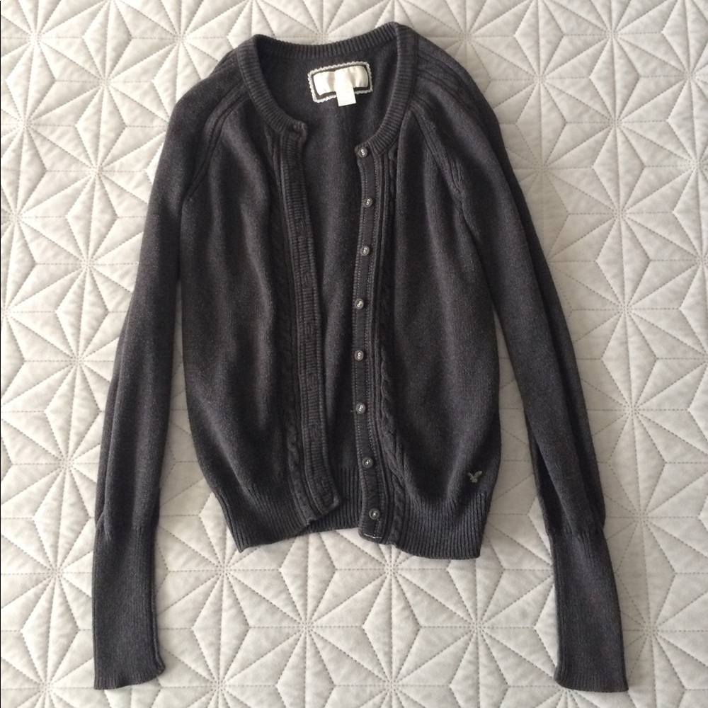 American Eagle Outfitters gray cardigan womens